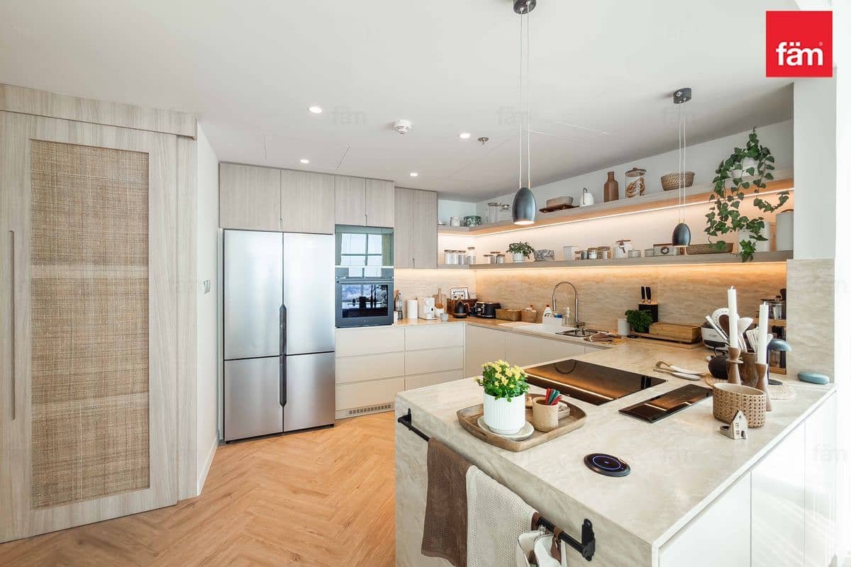 3-bedroom freehold apartment in Al Sufouh — photo 3 of 4