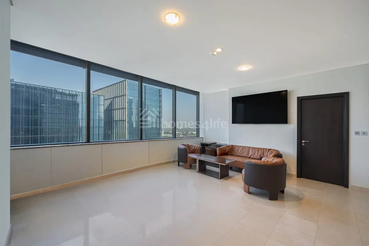 1-bedroom freehold apartment in DIFC — photo 4 of 4