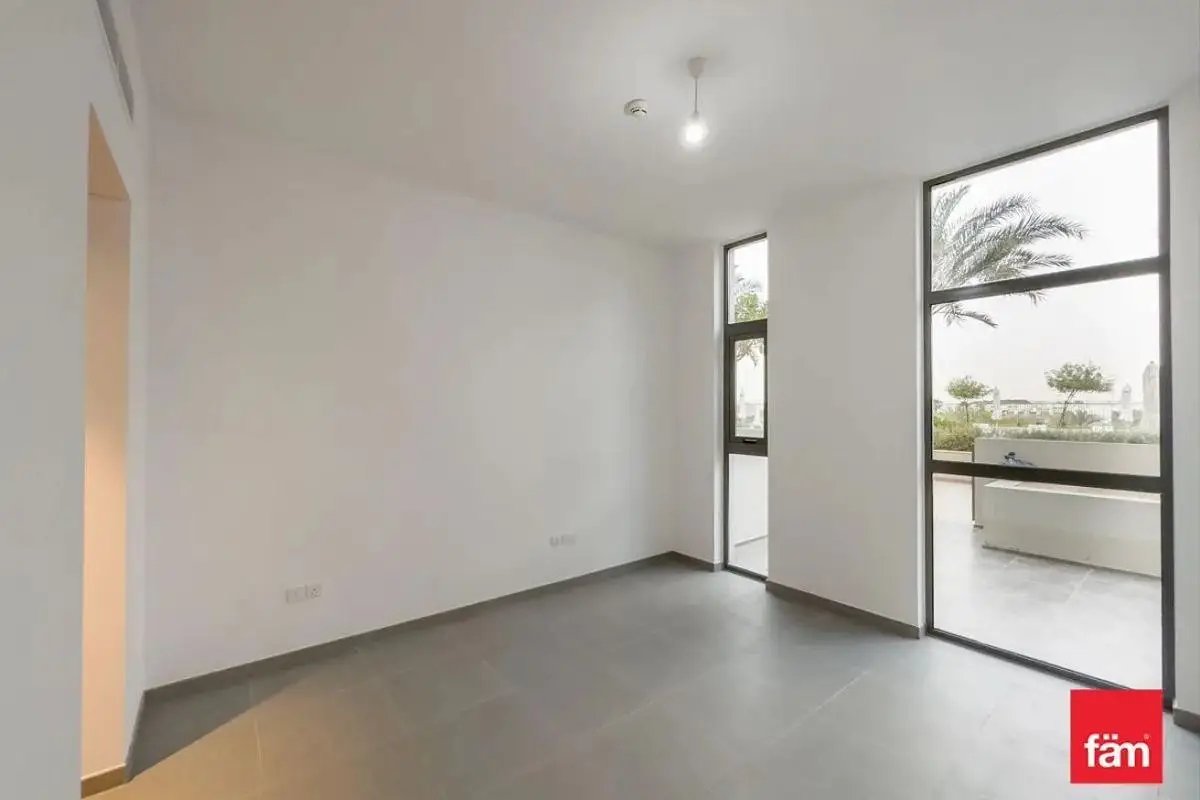 2-bedroom freehold apartment in Mudon — photo 4 of 4