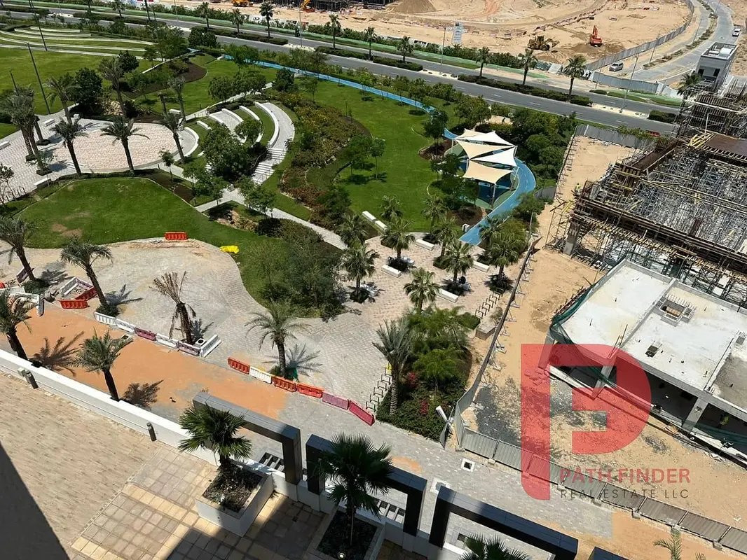 2-bedroom freehold apartment in DAMAC Hills 2 (Akoya by DAMAC) — photo 3 of 5