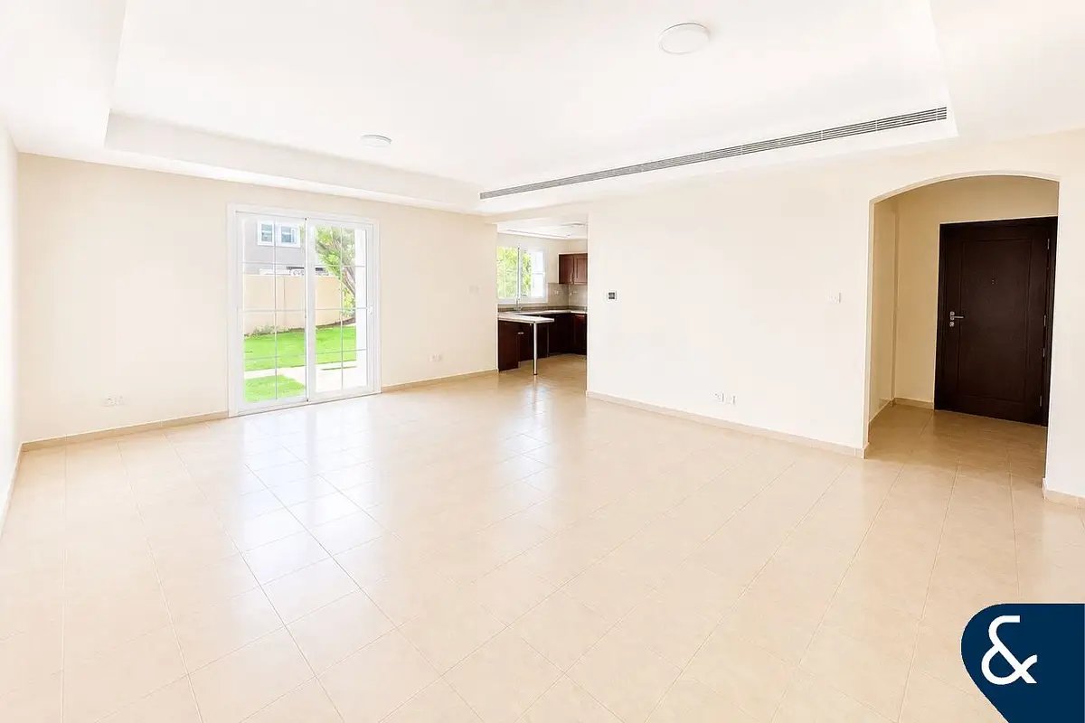 3-bedroom freehold villa in Arabian Ranches — photo 4 of 4