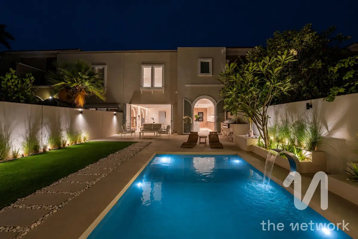 4-bedroom freehold villa in Arabian Ranches — photo 1 of 5