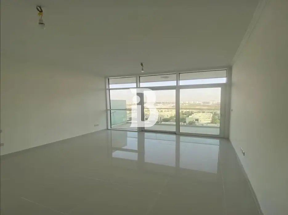 1-bedroom freehold apartment in DAMAC Hills — photo 3 of 5