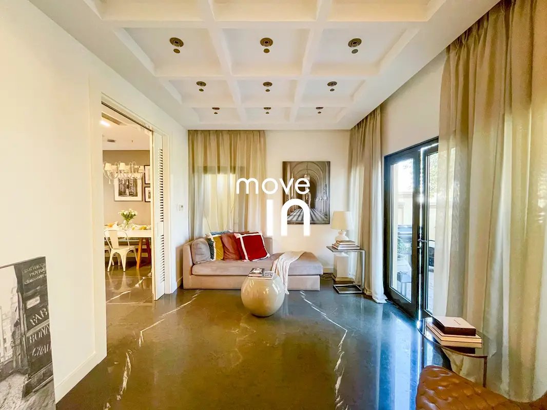 4-bedroom freehold villa in Palm Jumeirah — photo 5 of 5