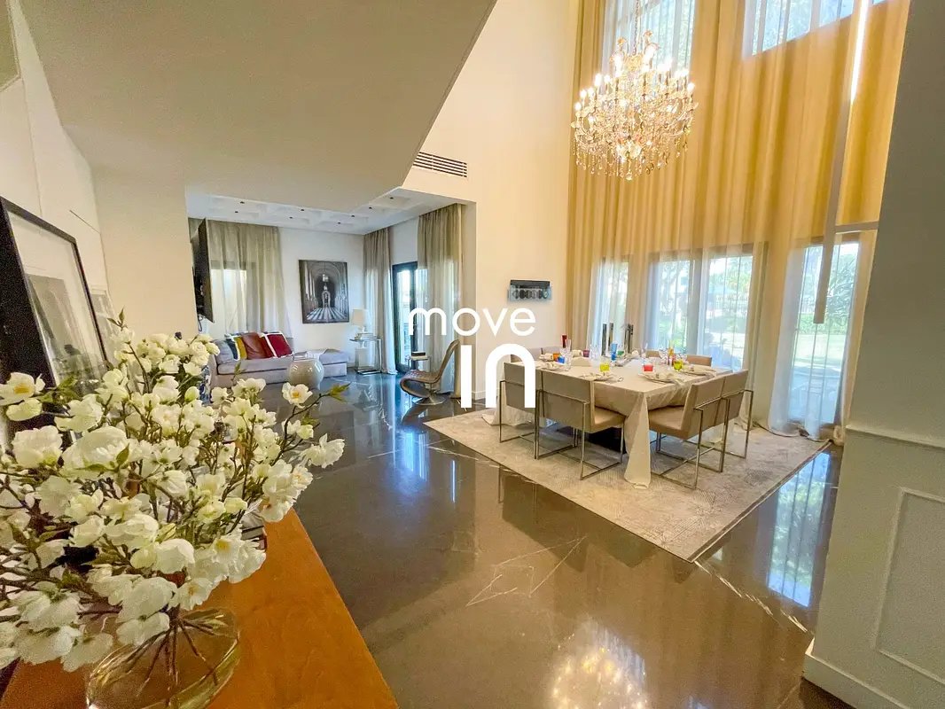 4-bedroom freehold villa in Palm Jumeirah — photo 3 of 5