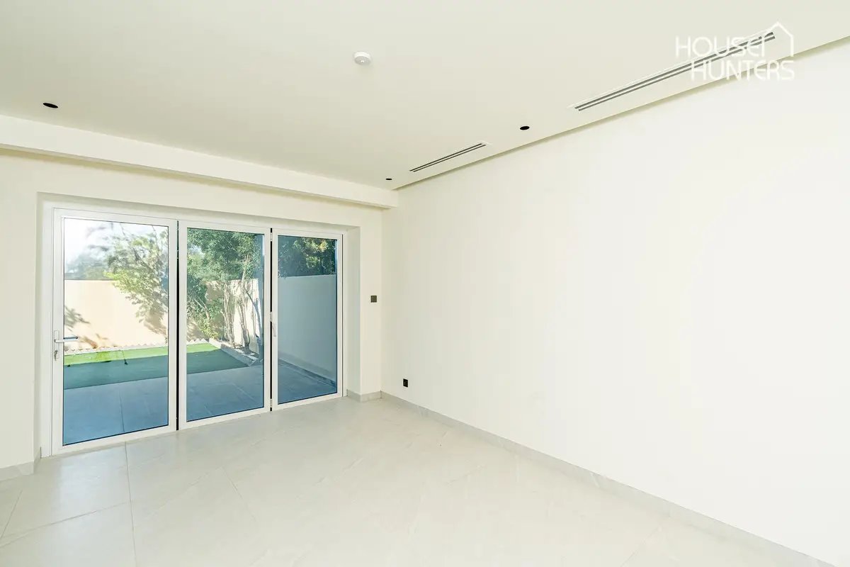 3-bedroom freehold villa in Arabian Ranches — photo 5 of 5