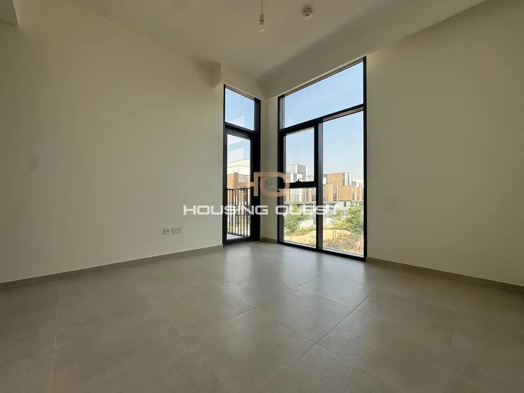 3-bedroom freehold villa in Mudon — photo 4 of 4