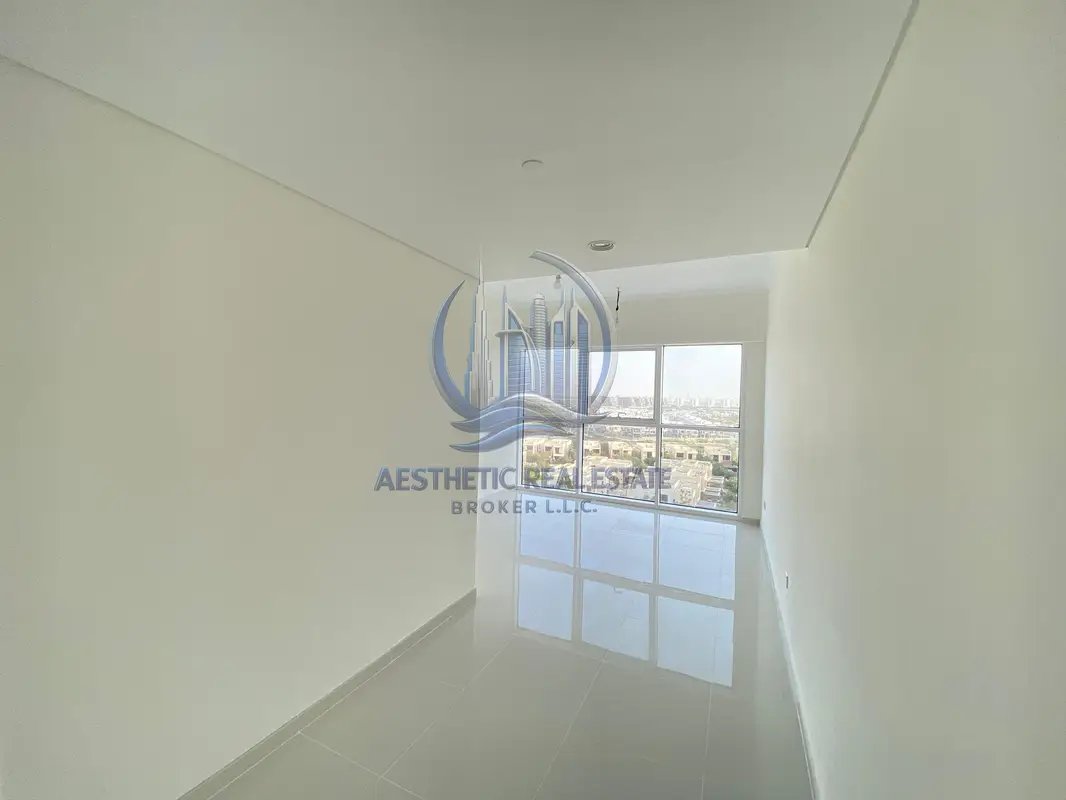 1-bedroom freehold apartment in DAMAC Hills — photo 3 of 5