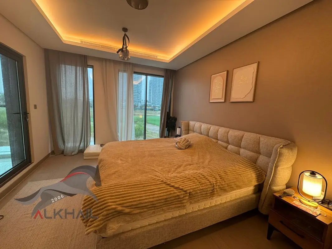 4-bedroom freehold villa in DAMAC Hills — photo 4 of 4