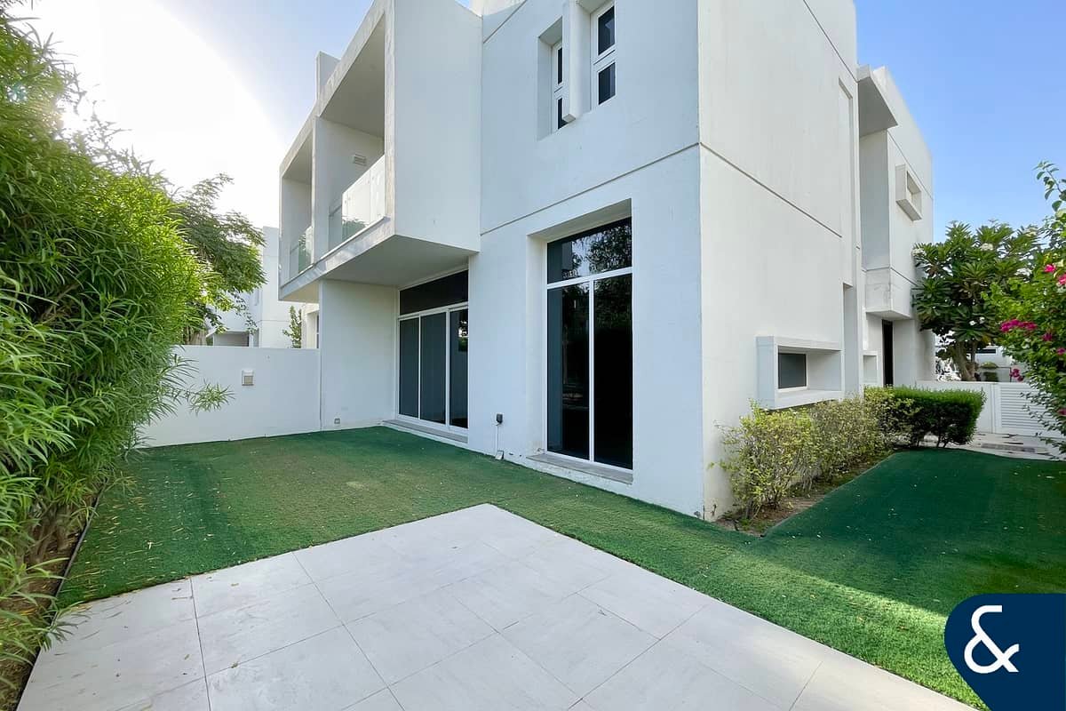3-bedroom freehold villa in Mudon — photo 1 of 4