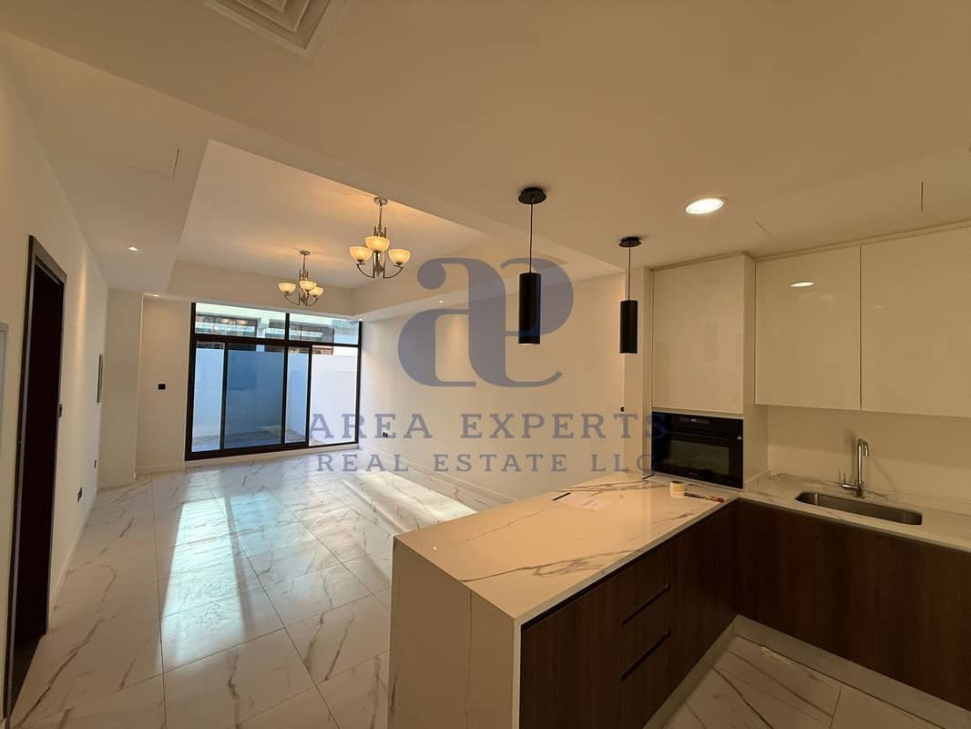 4-bedroom freehold villa in Mohammed Bin Rashid City (MBR City) — photo 4 of 5