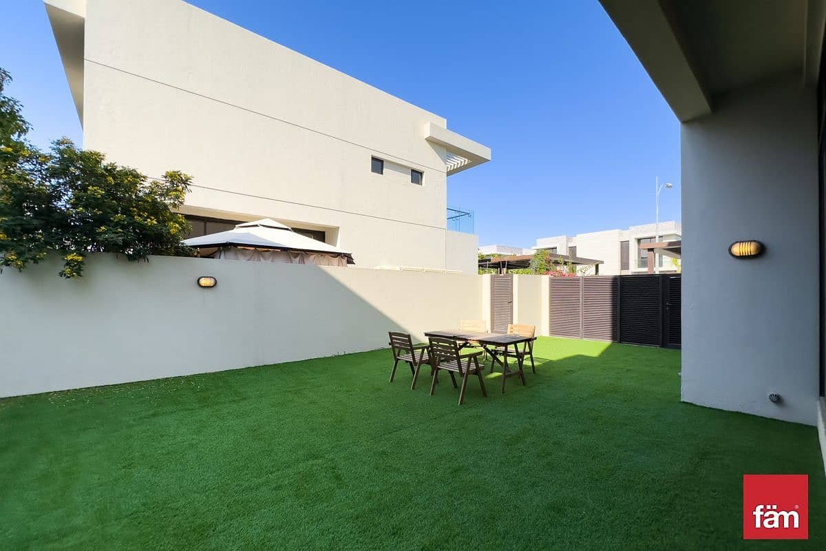 3-bedroom freehold villa in DAMAC Hills — photo 3 of 4