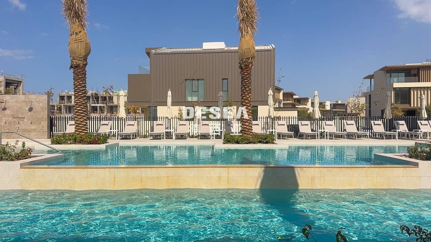 3-bedroom freehold villa in Nad Al Sheba — photo 2 of 5