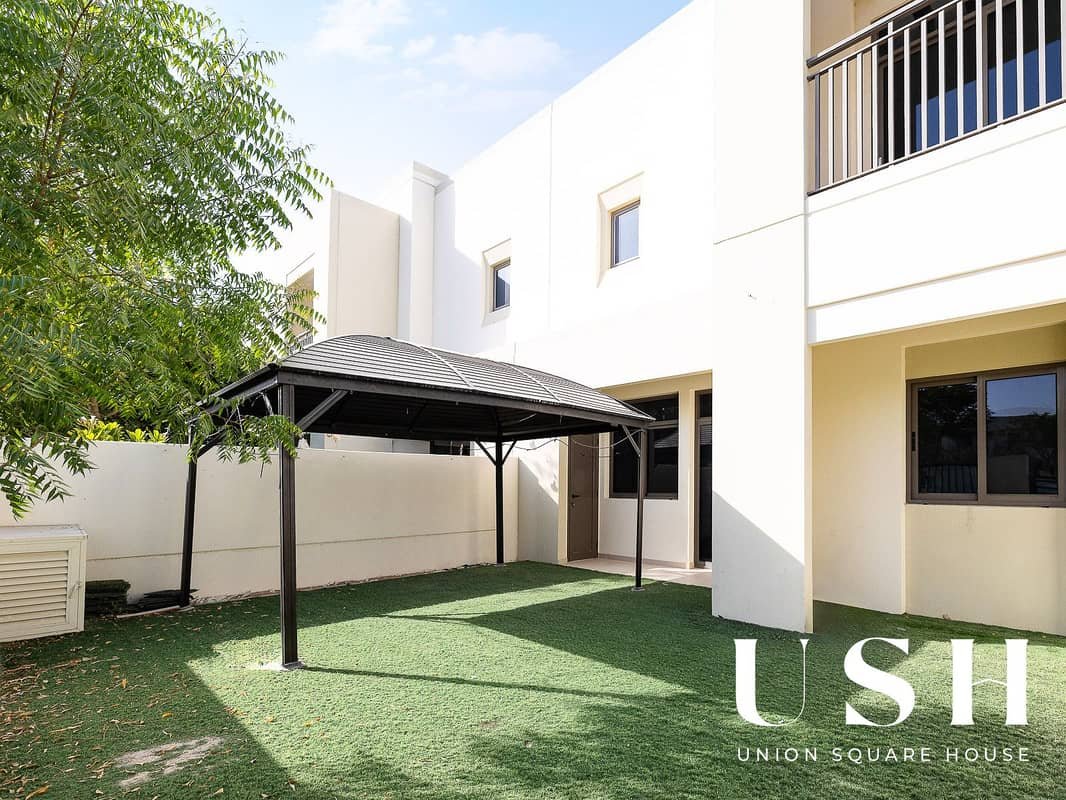 3-bedroom freehold villa in Town Square — photo 2 of 5