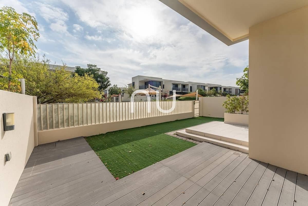 5-bedroom freehold villa in Dubai Hills Estate — photo 1 of 5
