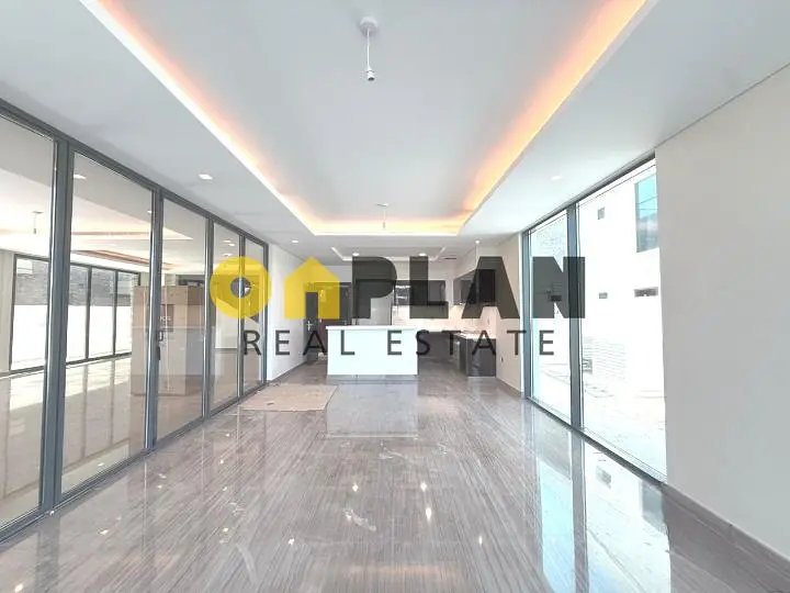 7-bedroom freehold villa in DAMAC Hills — photo 2 of 4