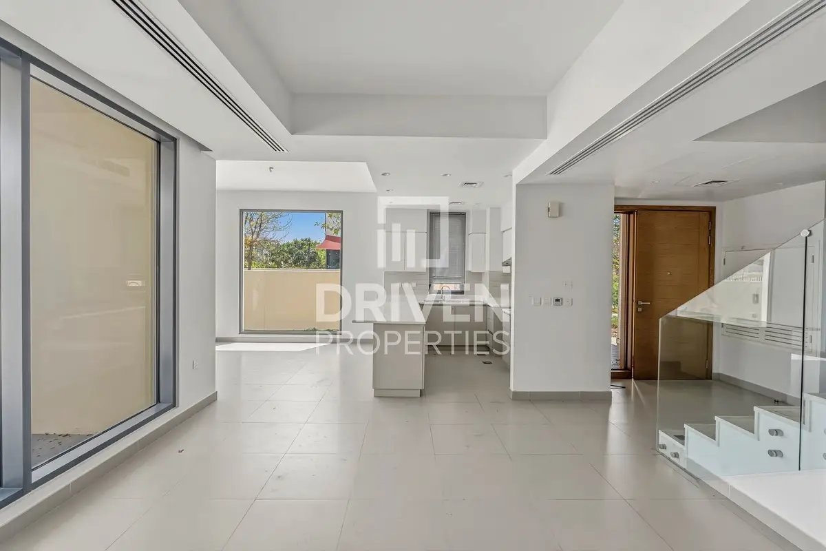 5-bedroom freehold villa in Dubai Hills Estate — photo 1 of 5