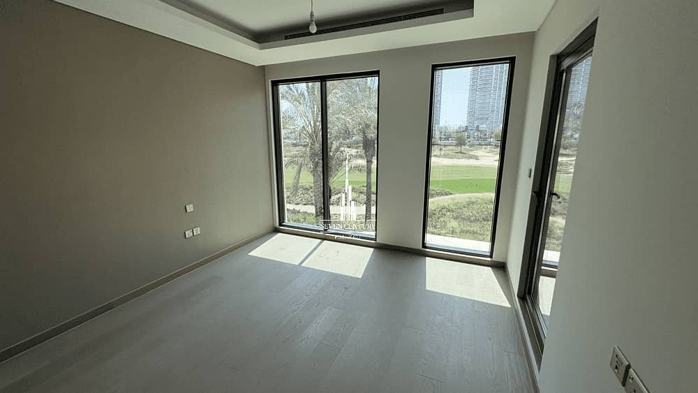 4-bedroom freehold villa in DAMAC Hills — photo 3 of 4