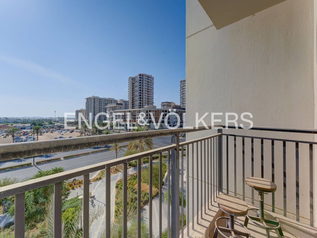 1-bedroom freehold apartment in Town Square — photo 4 of 5