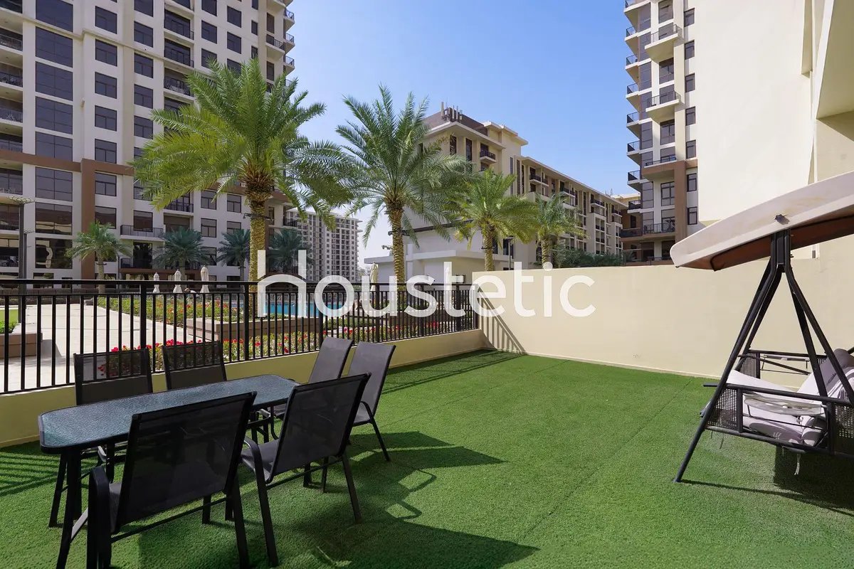 1-bedroom freehold apartment in Town Square — photo 3 of 5