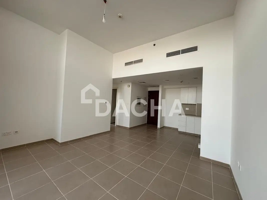 2-bedroom freehold apartment in Town Square — photo 5 of 5