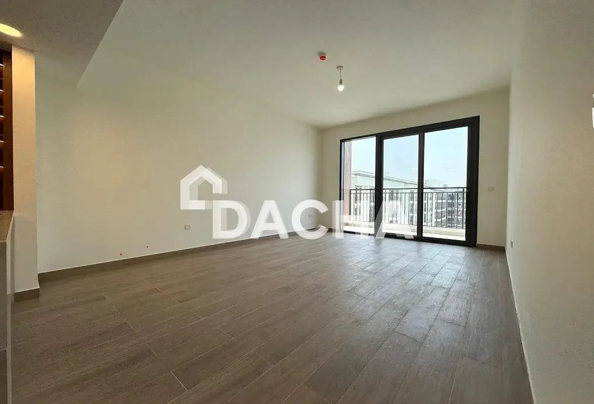 2-bedroom freehold apartment in Town Square — photo 5 of 5
