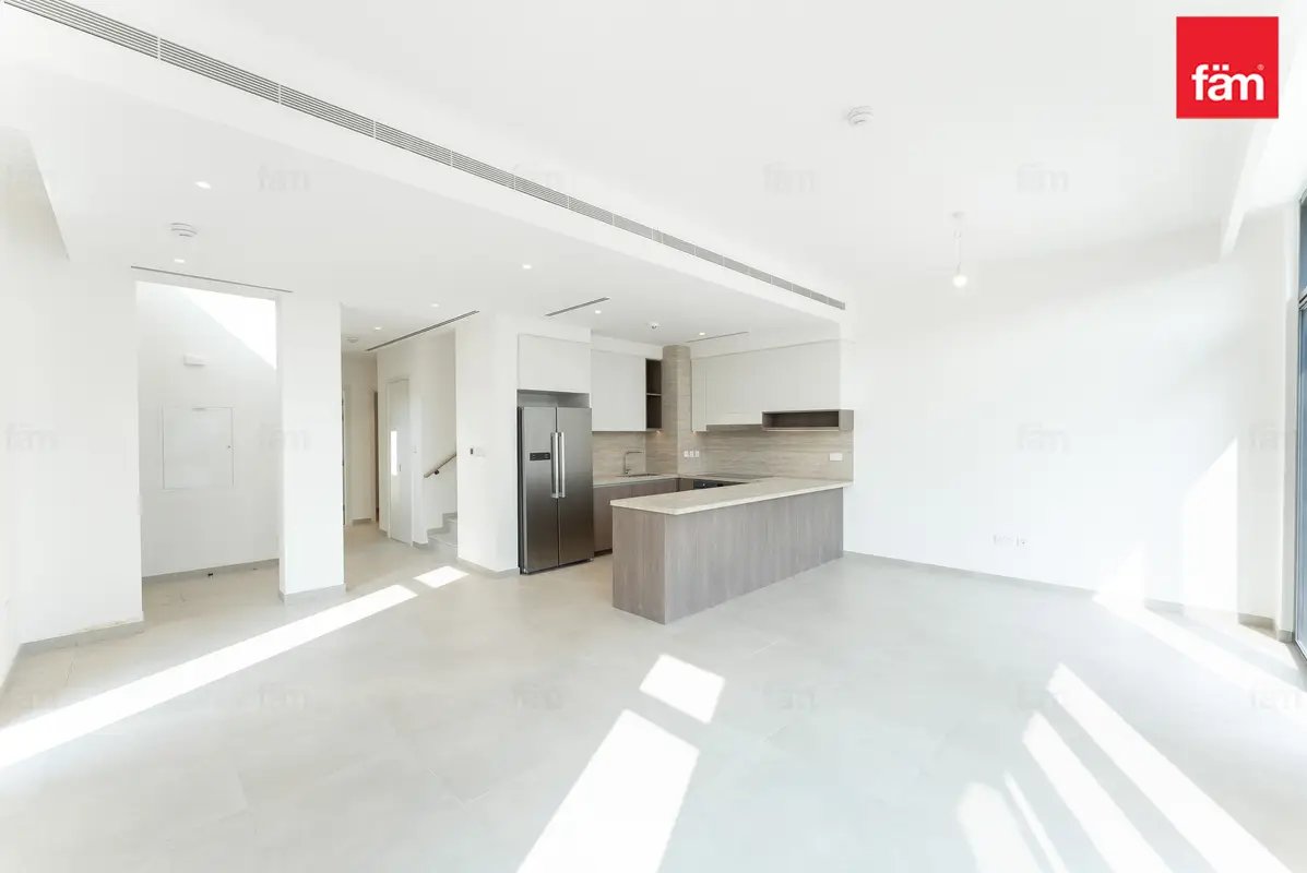 4-bedroom freehold villa in Mudon — photo 4 of 4