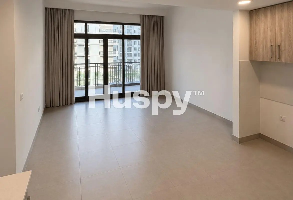 2-bedroom freehold apartment in Town Square — photo 3 of 5