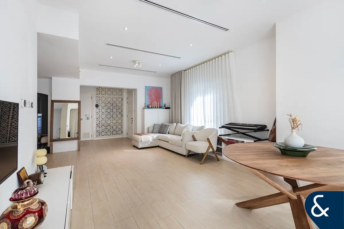 4-bedroom freehold villa in Arabian Ranches — photo 4 of 4