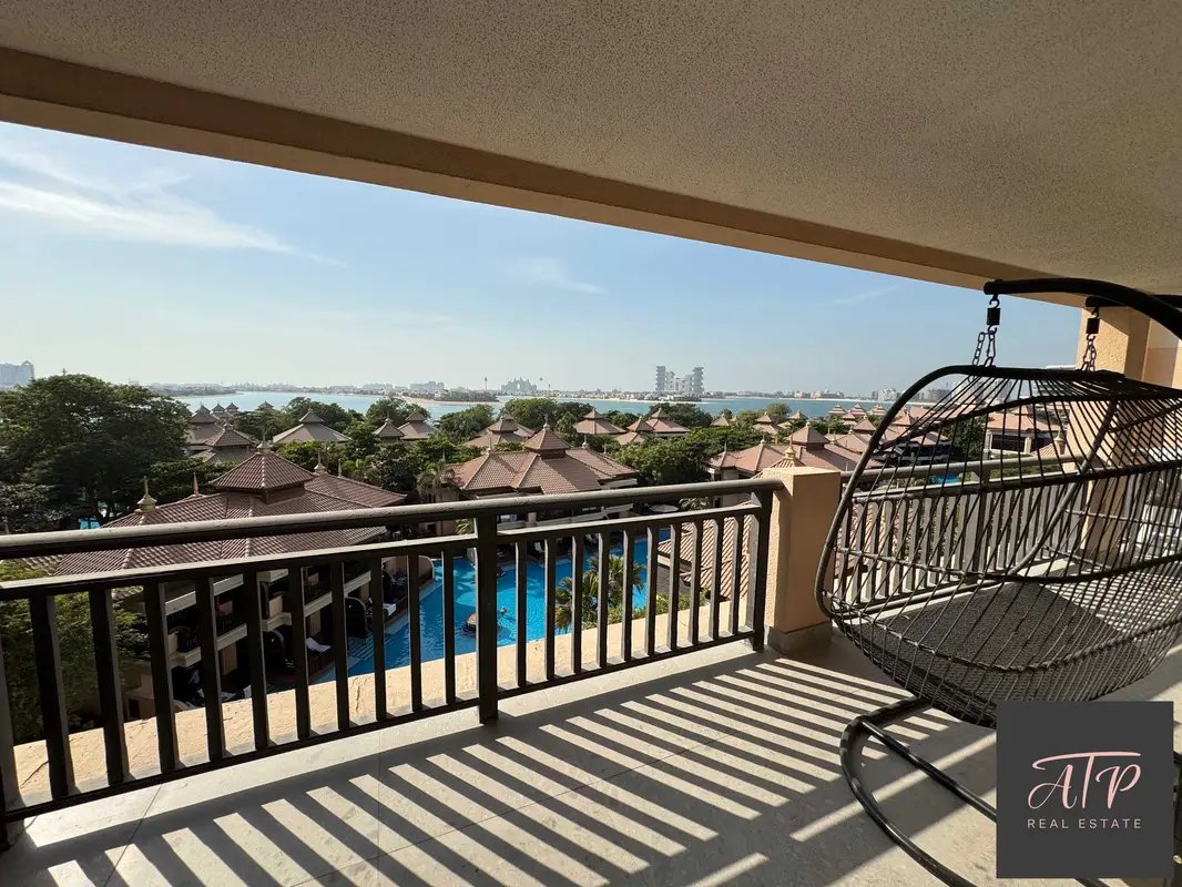 3-bedroom freehold apartment in Palm Jumeirah — photo 3 of 5