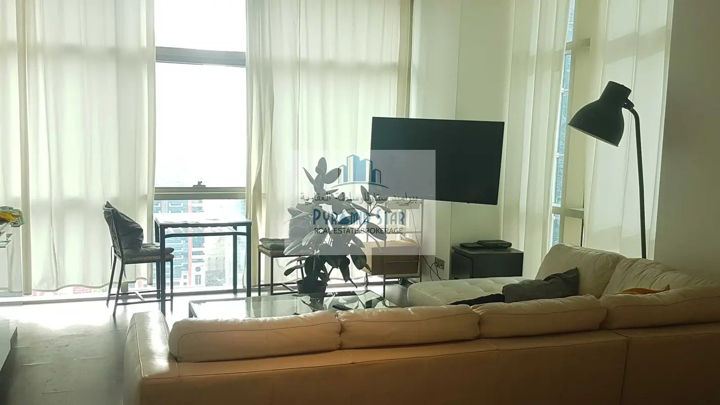 studio freehold apartment in DIFC — photo 1 of 4