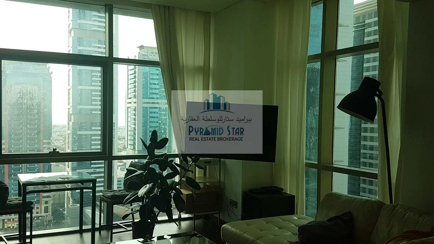 studio freehold apartment in DIFC — photo 2 of 4
