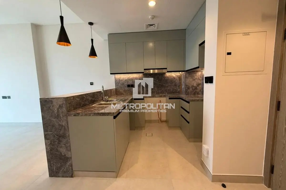 1-bedroom freehold apartment in DAMAC Hills — photo 5 of 5