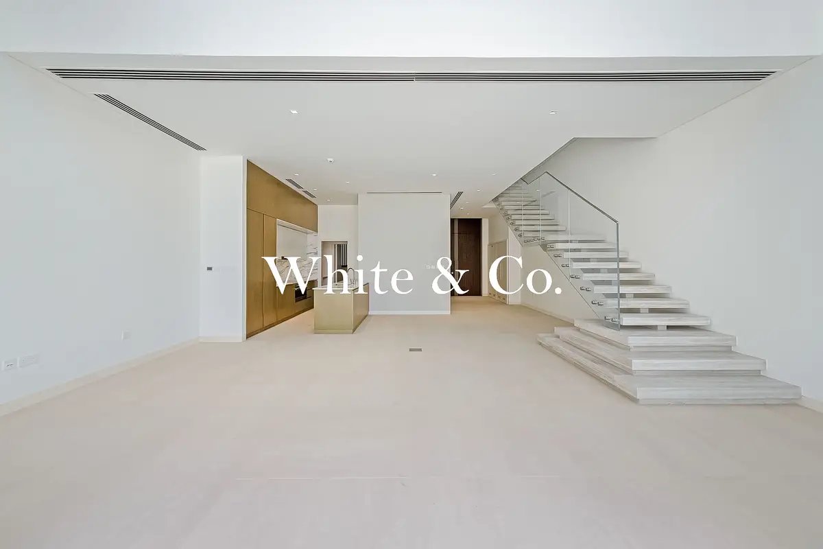 3-bedroom freehold villa in Nad Al Sheba — photo 5 of 5