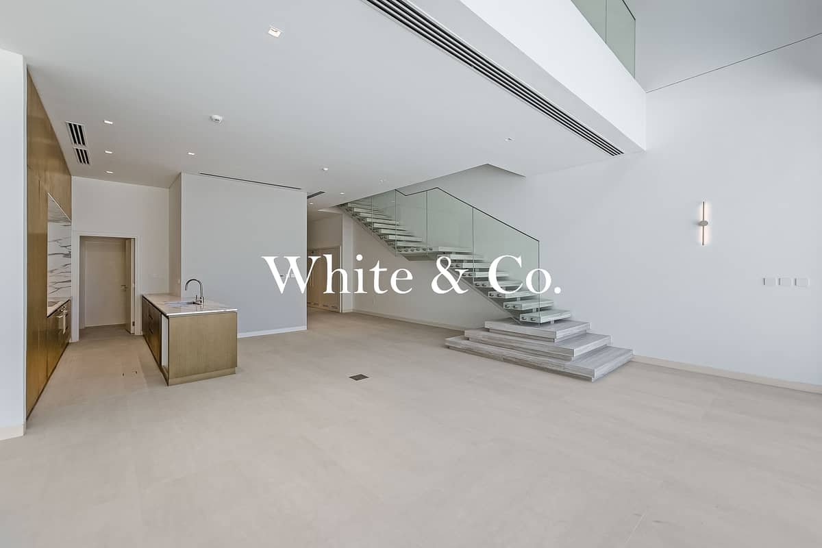 3-bedroom freehold villa in Nad Al Sheba — photo 2 of 5