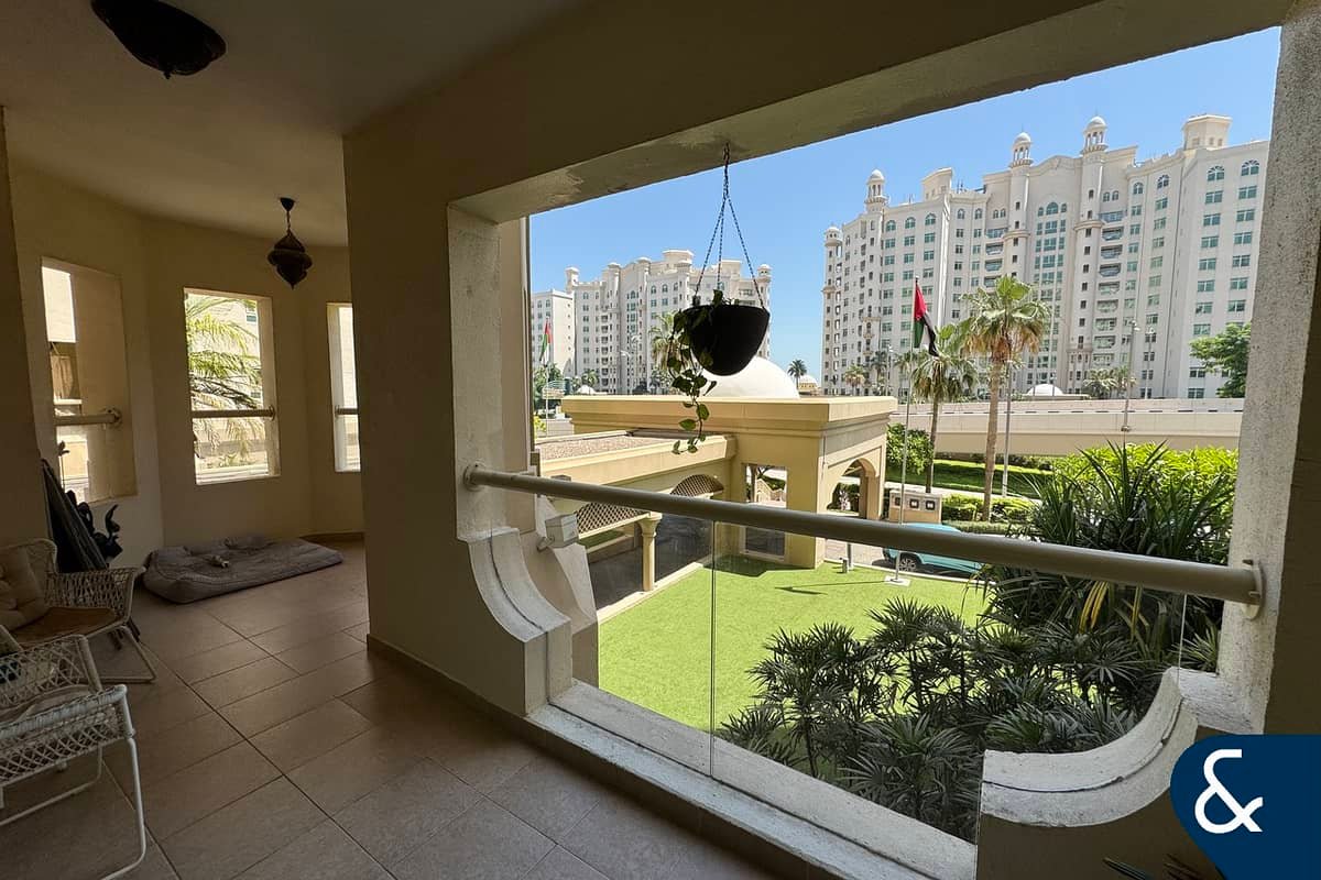 2-bedroom freehold apartment in Palm Jumeirah — photo 1 of 5