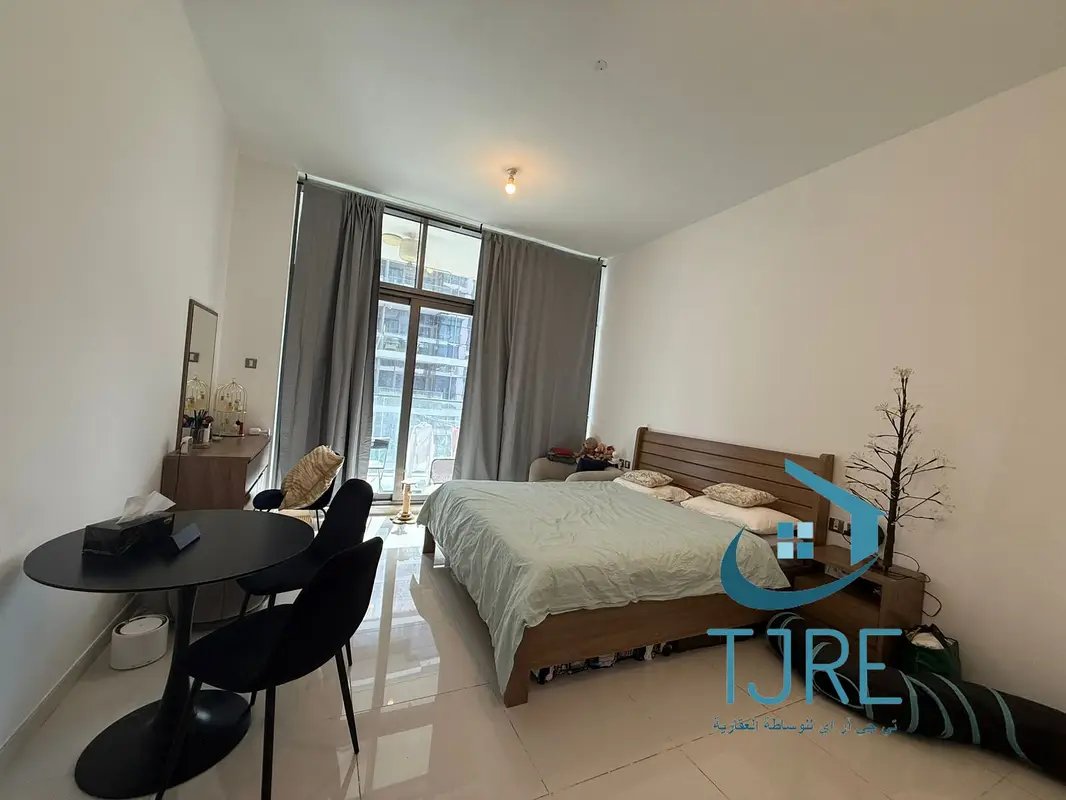 studio freehold apartment in DAMAC Hills — photo 3 of 5