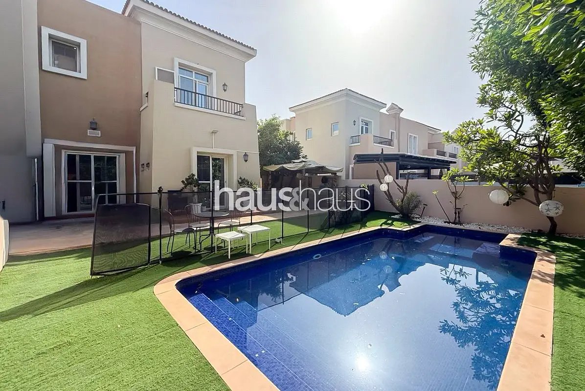 3-bedroom freehold villa in Arabian Ranches — photo 1 of 5