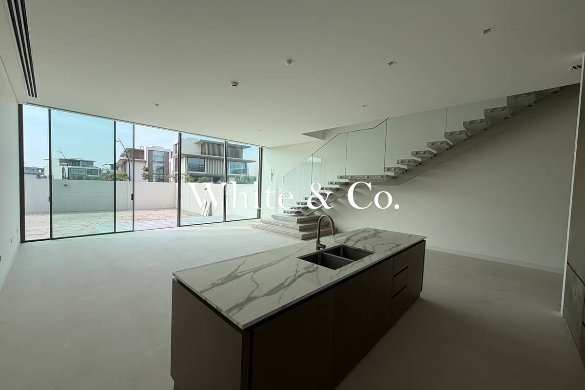 3-bedroom freehold villa in Nad Al Sheba — photo 4 of 5