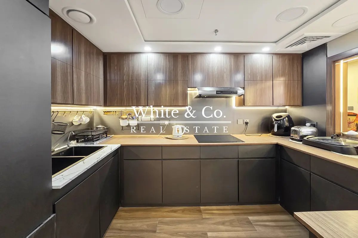2-bedroom freehold apartment in Downtown Dubai — photo 3 of 5