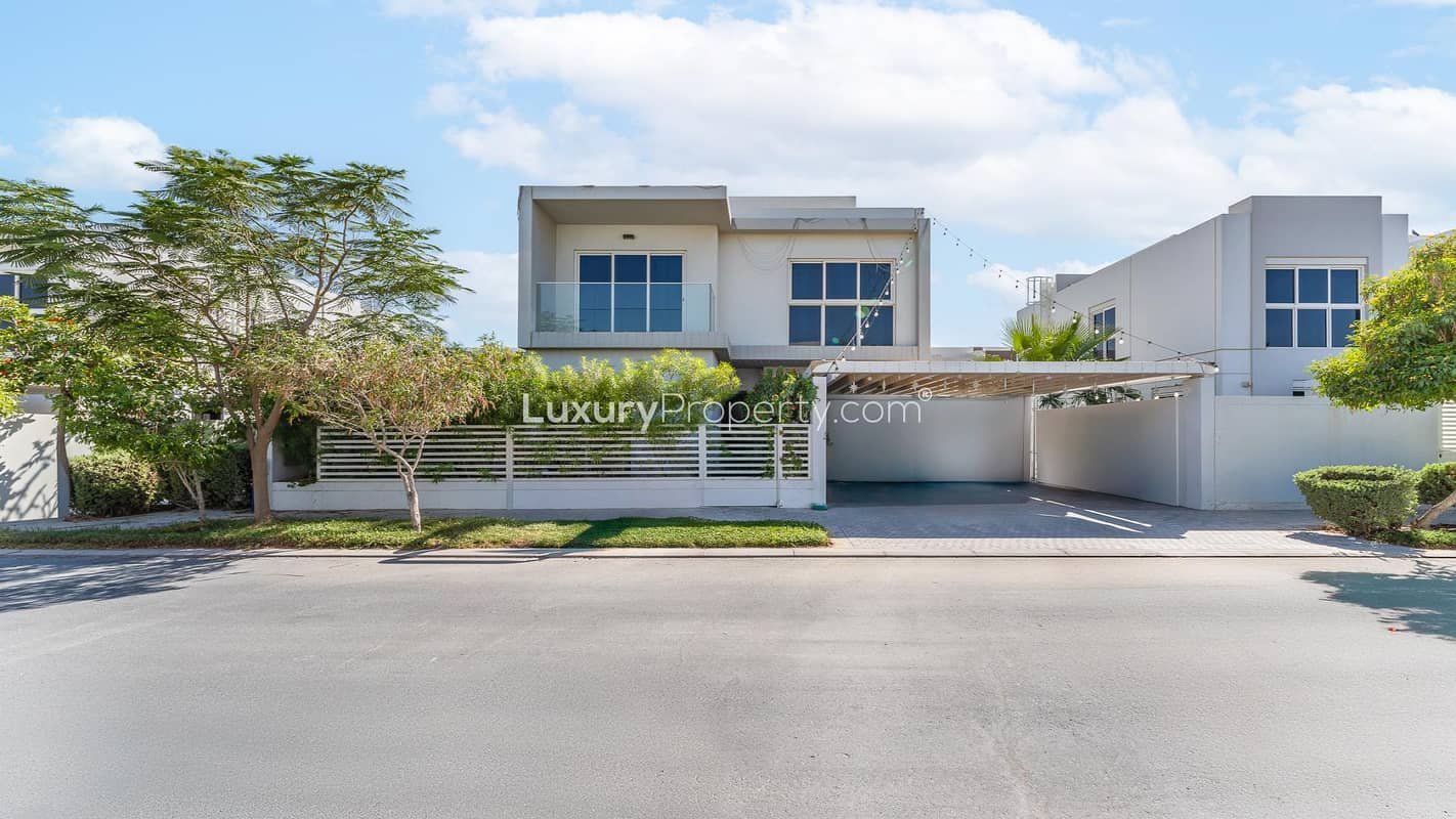 5-bedroom freehold villa in Mudon — photo 1 of 4