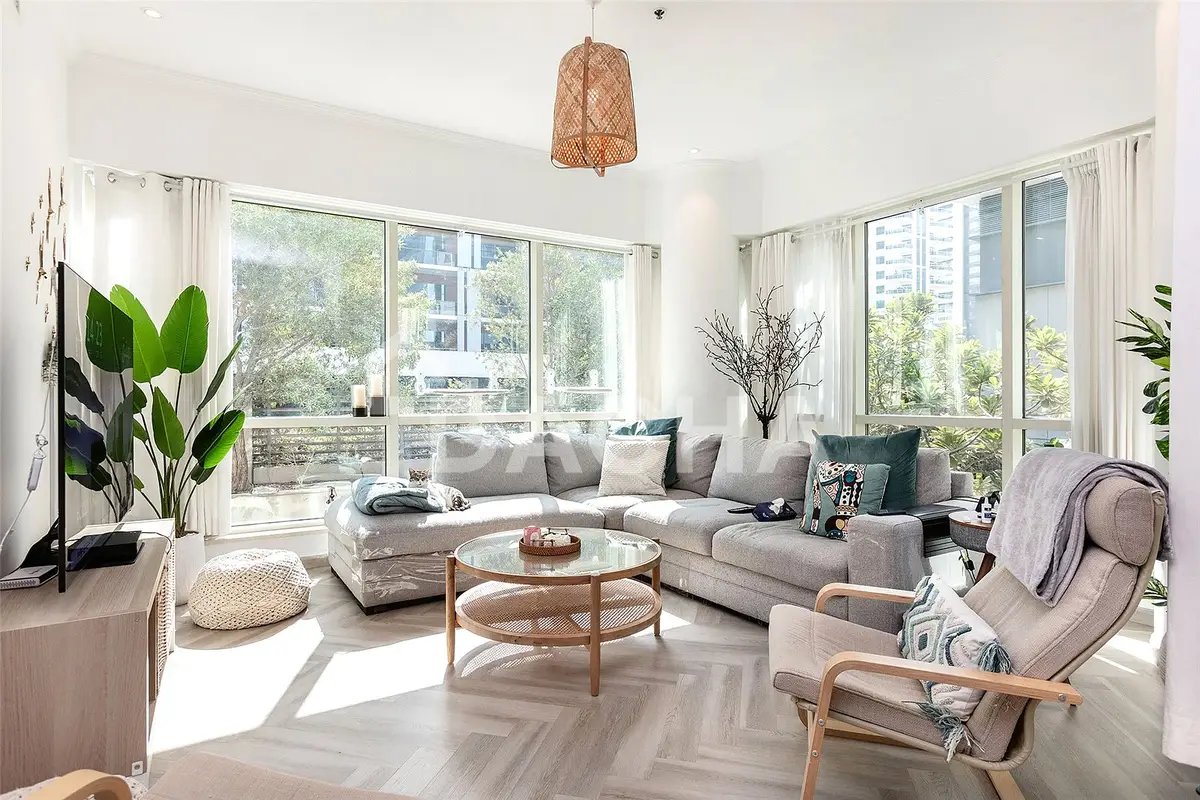 2-bedroom freehold apartment in Dubai Marina — photo 2 of 5