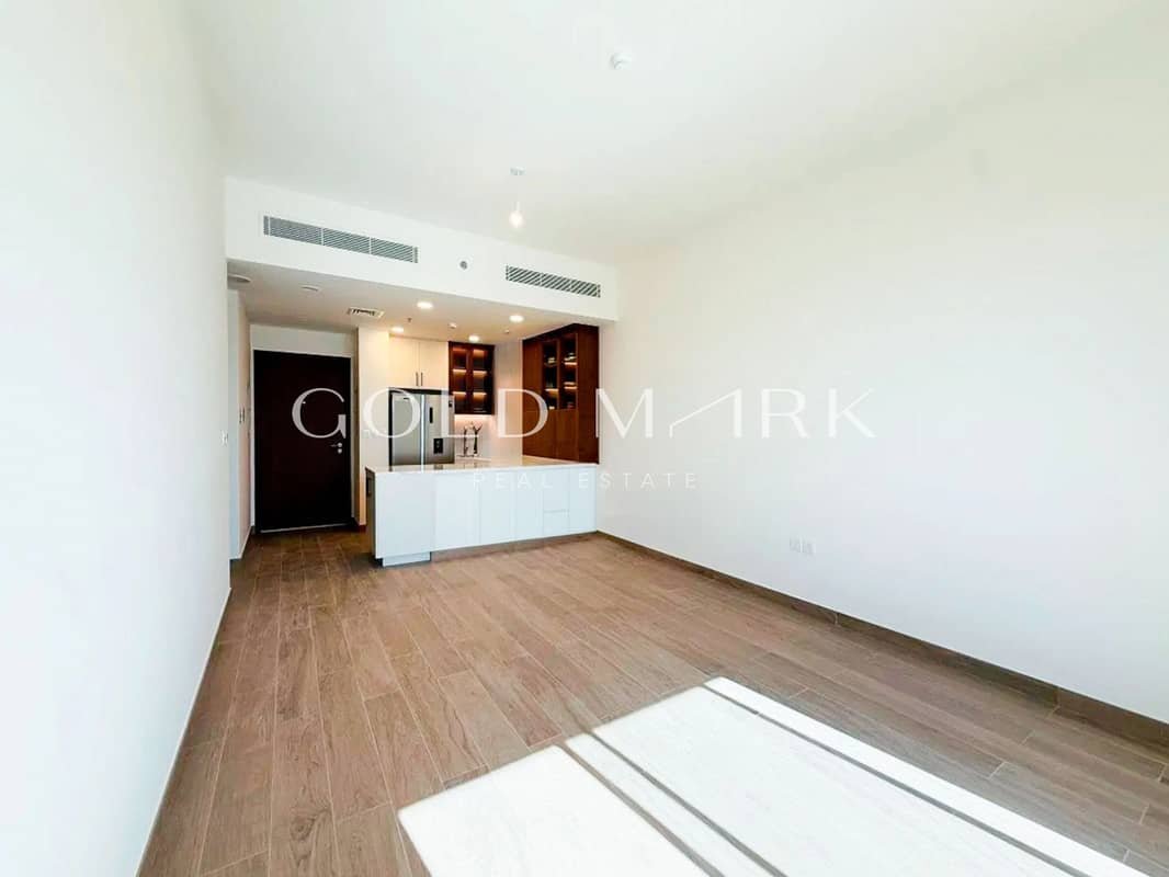 2-bedroom freehold apartment in Town Square — photo 4 of 5