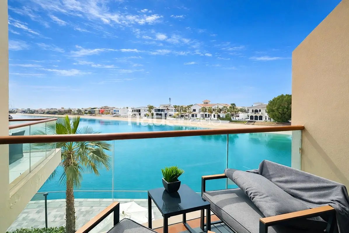studio freehold apartment in Palm Jumeirah — photo 3 of 5