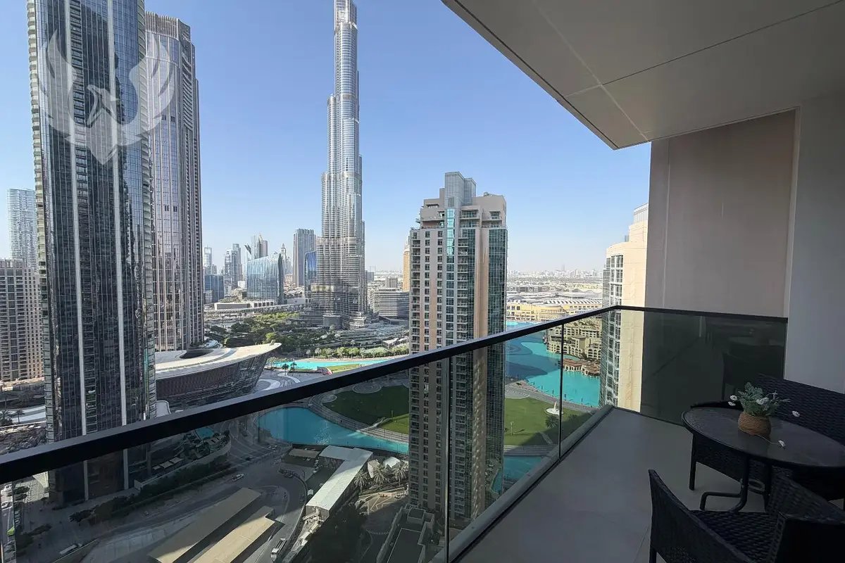 3-bedroom freehold apartment in Downtown Dubai — photo 1 of 5