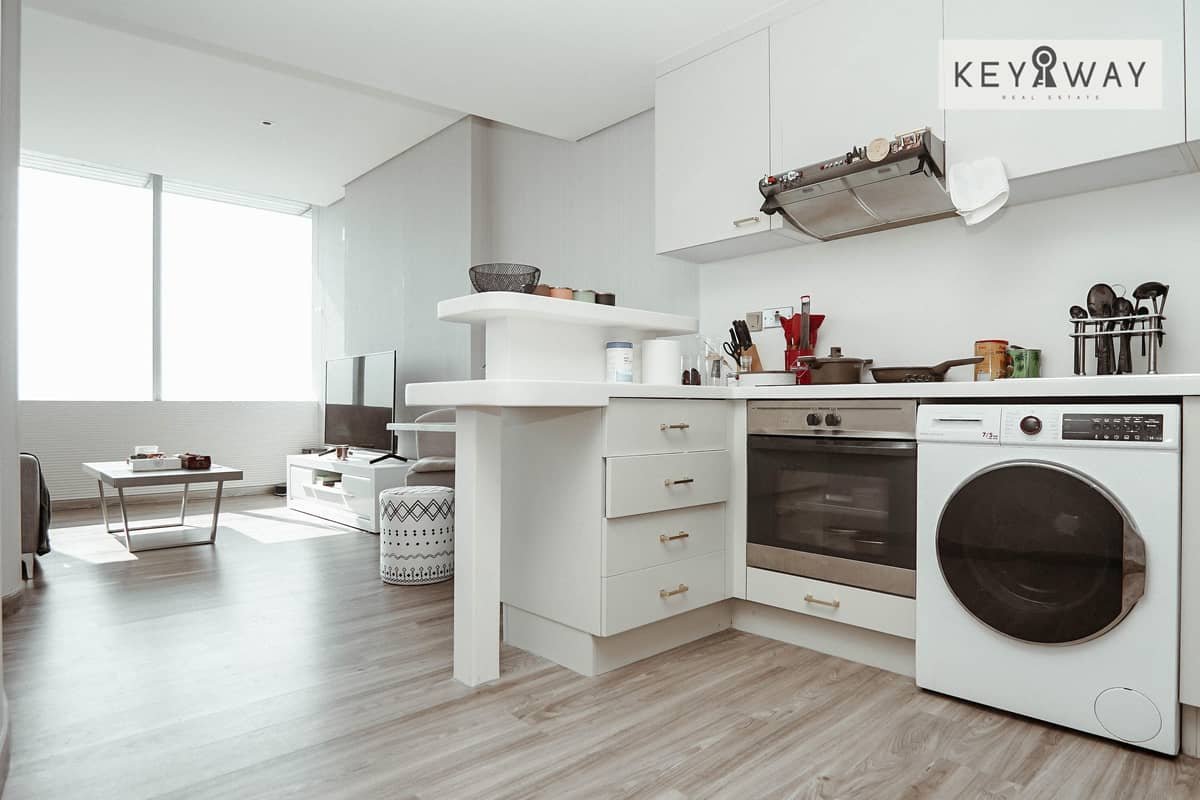 studio freehold apartment in DIFC — photo 3 of 4