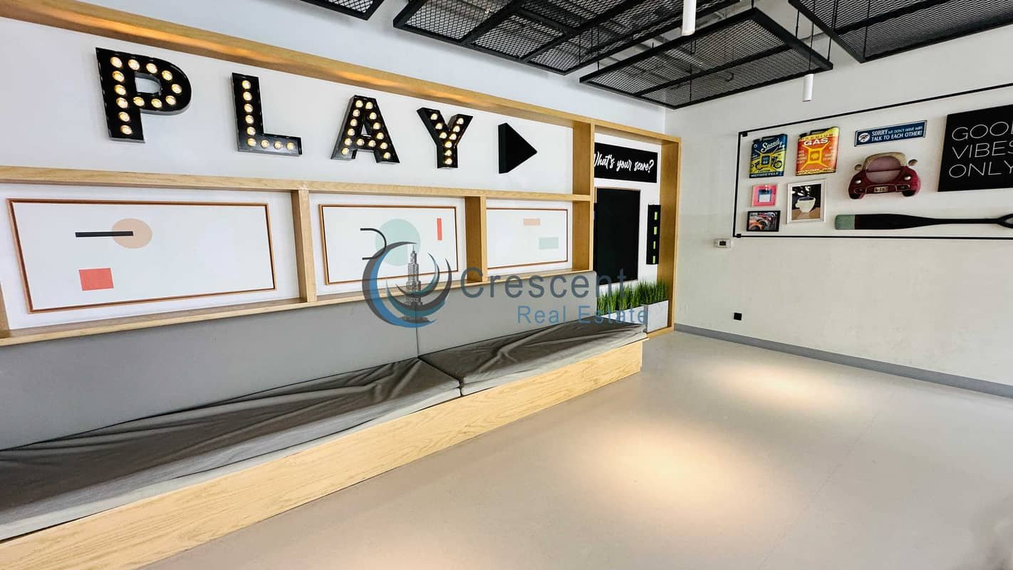 1-bedroom freehold apartment in Town Square — photo 3 of 4