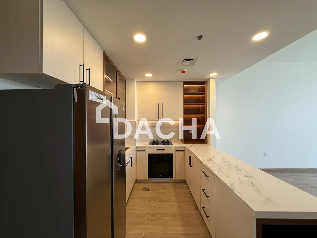 2-bedroom freehold apartment in Town Square — photo 5 of 5