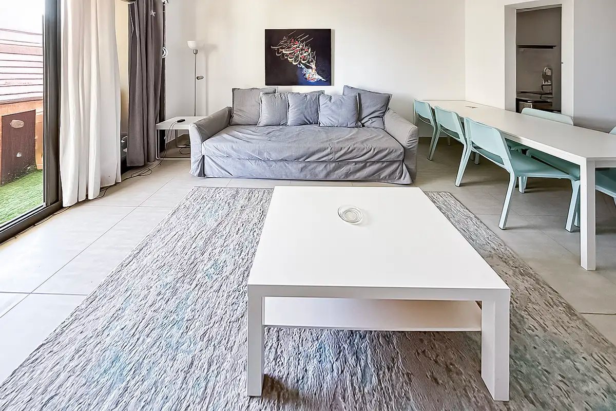 1-bedroom freehold apartment in Town Square — photo 5 of 5