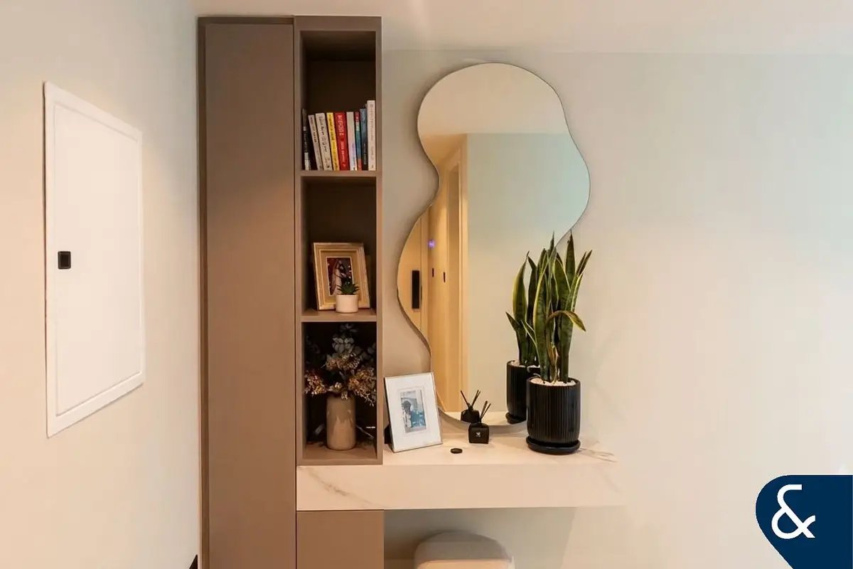 2-bedroom freehold apartment in DIFC — photo 4 of 4